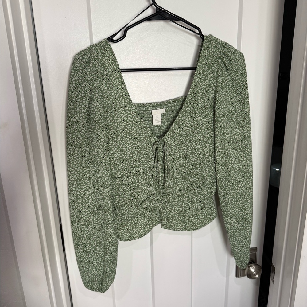 H&M Green Patterned Blouse